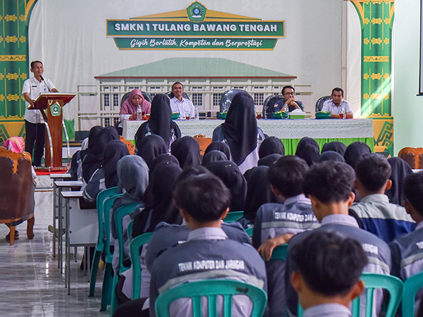 Pembekalan PKL Siswa Jurusan Teknologi Tahun 2025